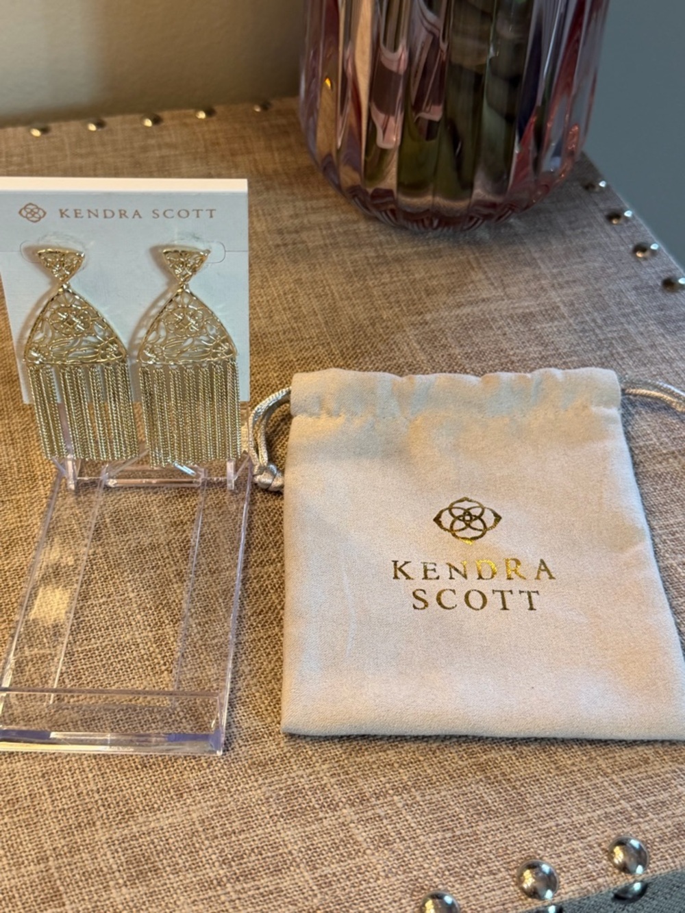 NIB Kendra Scott Gold Filigree Chain Fringe Earrings 2.5 inch drop